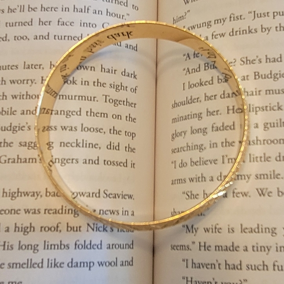 MONET Chunky Goldtone Bangle Diamond Cut Bracelet - Picture 4 of 8